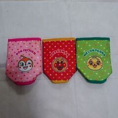 新品 アンパンマン ペットボトルホルダー 3つセットの画像