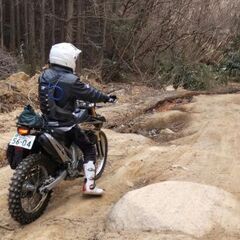 オフロードバイクで林道やキャンプへ