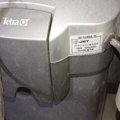 水槽のクーラーと濾過装置(商談中)の画像