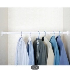 強力突っ張りポール3本と収納ワイヤーグッズ色々の画像