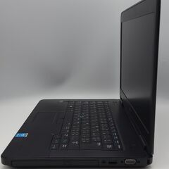 DELLノートパソコン i5（中古）4GBのメモリ、SSD128GB,14画面、Intel HD Graphics 4400、Windows11, Office2021, Photoshop2021, Illustrator2021,Corel2021,FilmoraX等.の画像