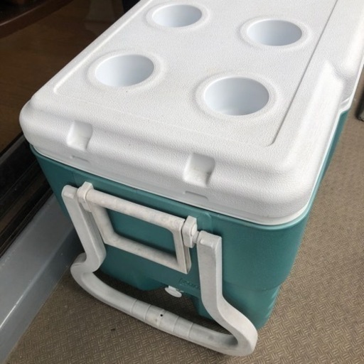コールマンクーラー　ULTIMATE Xtreme 50QT