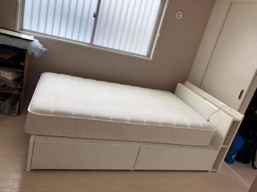 セミダブルベッド+マットレス