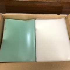 クリアファイル、クリアホルダー