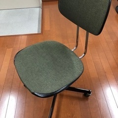 オフィスチェア
