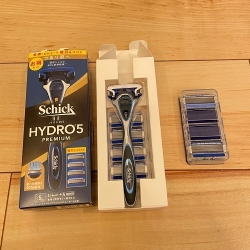 新品未使用　schick HYDRO5 premium 替え刃付き　シック　ハイドロ5プレミアム