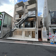 【60分2100円！】テナントビル共用部清掃_掃き・拭き・トイレ...