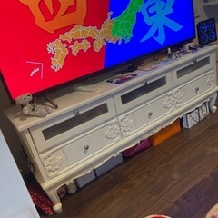 猫足　おしゃれなテレビ台　アンティークの画像