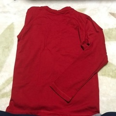 【お取引中】中古品　長袖Tシャツ　赤　160の画像