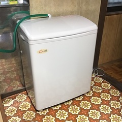 ２層式洗濯機　日立　2018年製　お譲りします