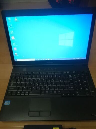 東芝　Dynabook Satellite B552/G