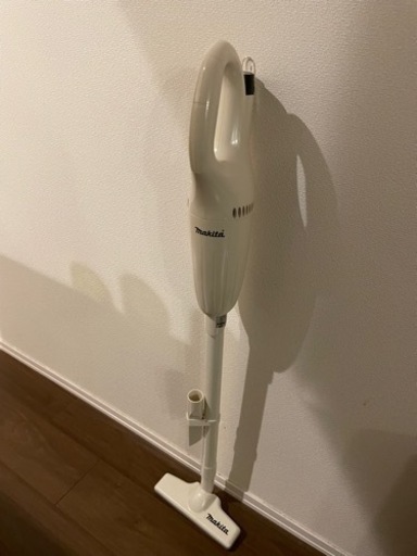 makita CL100D 掃除機　クリーナ