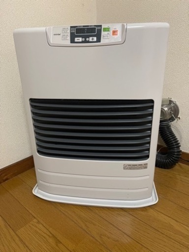 FFストーブ　トヨトミ　型式 FF-V4500