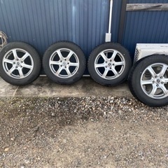 VRX スタッドレスタイヤ　215-60-16