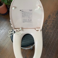 暖房便座　INAX抗菌暖房便座