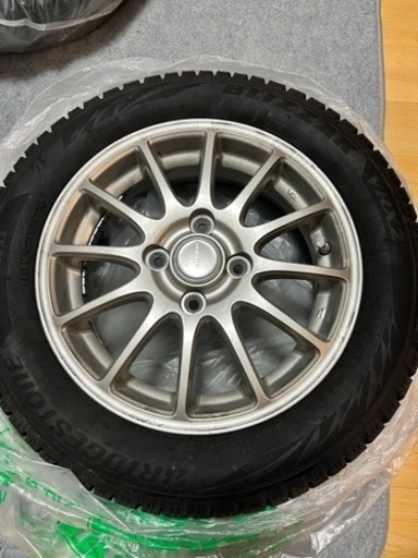 スタッドレスタイヤ　14インチ　アルミホイールセット