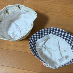 ベビー帽子セット ★ ミツバチ くるまの画像