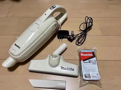 マキタ　充電式クリーナー　 CL105DWN