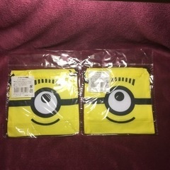 【新品】ミニオンズ　巾着袋　コップ袋　小物入れ　2枚セットの画像