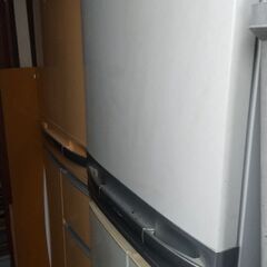冷蔵庫 06年 300L以上 複数ありの画像