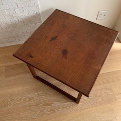 北欧スタイル　コーヒーテーブルの画像
