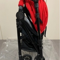 アップリカ  ベビーカーの画像
