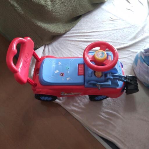 ショベルカー