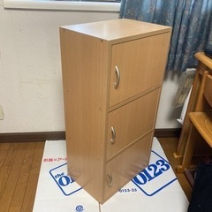 カラーボックス3段木目扉付き+30ℓ角型ペール