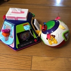 赤ちゃん　おもちゃ　2つセットで700円