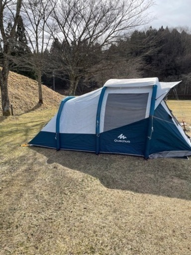 QUECHUA (ケシュア)  エアーテント AIR SECONDS 4.1