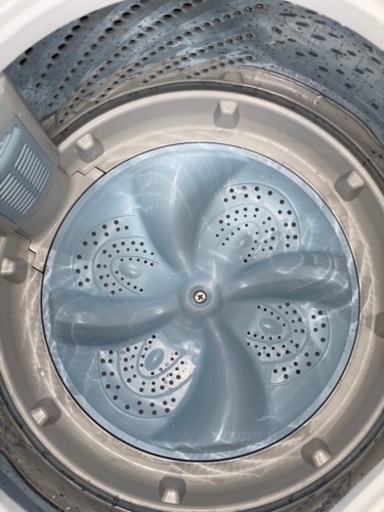 送料・設置込み　洗濯機　6kg Hisense 2019年