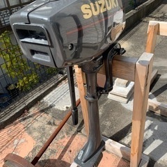スズキ　2馬力　船外機　ジャンク　スタンド付