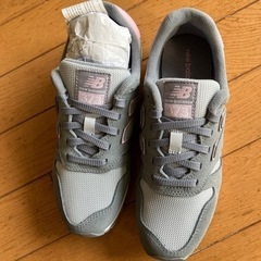 WL373WNDニューバランス新品未使用　23.0の画像