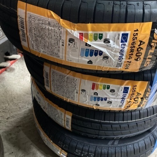 夏タイヤ新品セット軽自動車