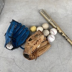 野球　グローブ　バット　ボール