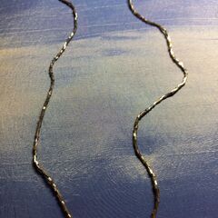 ビーズ金色ネックレス 【長さ約66cm】の画像