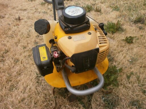 Ryobi  カルチベータ( 小型エンジン耕運機) RCVK-4200　直接引き取り　要修理品