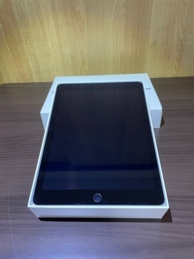 ［超美品］iPad 9.7インチ Wi-Fiモデル　32GB MR7F2J/A