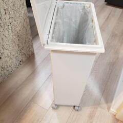 無印　ゴミ箱、収納セットの画像