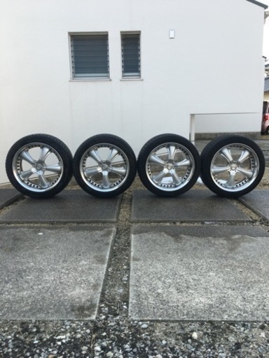 225/45-18まだ新しいタイヤです。バリ山2021年製国産です。