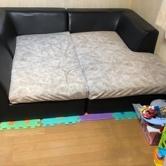 ソファ材質を人工皮革素材です