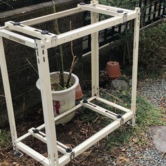 エアコン　室外機　枠