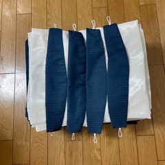 カーテン4枚、レースカーテン4枚の画像