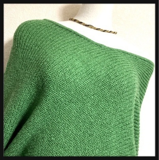 ご購入者様決定꒰Mailito꒱肩出し 変形ドルマンスリーブ ニット 緑 長袖 トップス