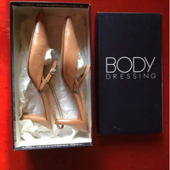 BODY DRESSING   パンプス 23㎝の画像