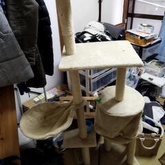 キャットタワー