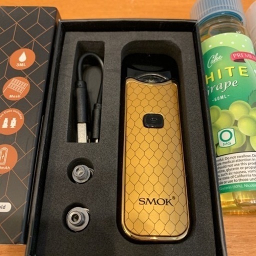 SMOK nord kitリキュール２つつき