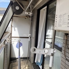 ベランダ物干し　突っ張り