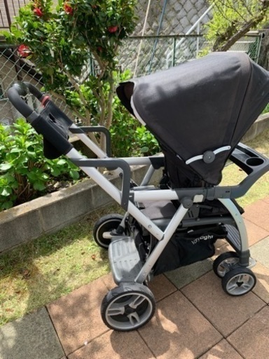 ダブルストーラー　joovy caboose vary light