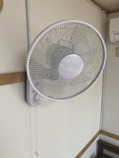 扇風機　壁掛け
